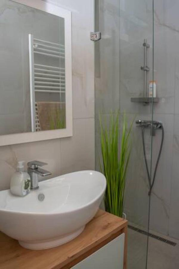 Elegant Stylish Modern Downtown Home Next 2 Danube Budapeszt Zewnętrze zdjęcie