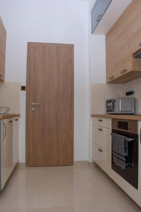 Elegant Stylish Modern Downtown Home Next 2 Danube Budapeszt Zewnętrze zdjęcie